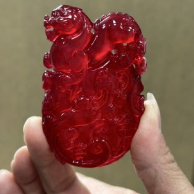 珍藏翡翠冰种高冰红翡精雕 双面工子母兽龙牌 尺寸：74/46/14mm左右
