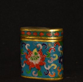 （亏本捡漏特价处理）纯铜景泰蓝掐丝烟膏烟丝盒摆件 尺寸：长7.5厘米 宽3.5米 高8厘米 重220克左右