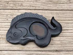 鱼砚台，做工美观精致，品相完好，收藏美品……