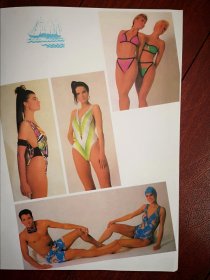 彩铜版泳装美女插页5（单张），