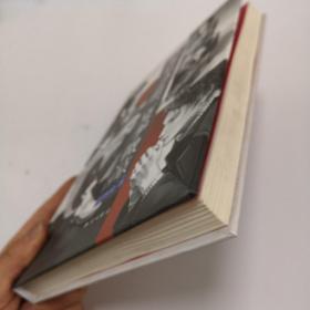 爱至荼蘼，夏季微凉：魅丽优品重点打造 青春文学畅销作者 叶冰伦  继《再见，小时候》之后又一青春力作