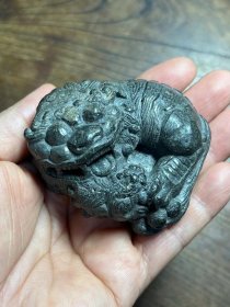 煤精石雕“太狮少狮”文房镇纸（不议价！）