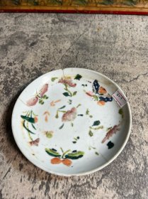 光绪粉彩蝶恋花小碟子，磕
