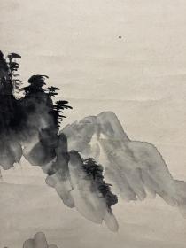 日本近代四条派画家星晓村作品，富士山图，纸本纸裱，木质轴头，画心134*32.8，墨法自由奔放，不拘常格，有抽象派之风，画家作品罕见