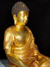 收藏级珍品紫铜全鎏真金手工錾刻释迦摩尼佛祖供像高105厘米 宽76厘米 ，重约300斤。