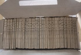 《三国演义》连环画大全套48本 私藏品好（1979年版1983年印原盒装） 有外盒