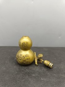 铜葫芦摆件一对，品相如图