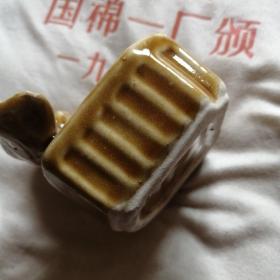 老瓷猫鱼烟灰缸（库存）