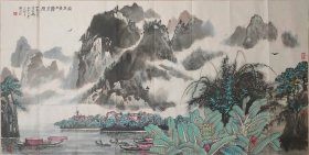 许家麟 68x136CM(终身保真) 1941年10月生于贵州省贵阳市，1961年毕业于贵州民族学院艺术附中，1965年毕业于贵州大学艺术系中国画专业（本科），师从著名国画家宋呤可、王渔父、方小石及悲鸿大师的弟子孟光涛先生。宁夏美术家协会理事、副秘书长、宁夏美协中国画艺术委员会委员。现为中国美术家协会会员、宁夏人民出版社美术编审（国家一级美术师）、宁夏书画函授专修学院特聘教授、名誉院长。