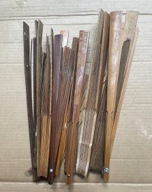 12件老扇骨，大小不一，详细看图