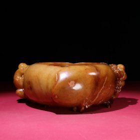 旧藏和田玉籽料童子如意桃型笔洗