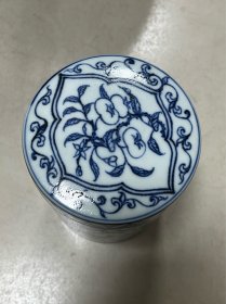 青花盖罐