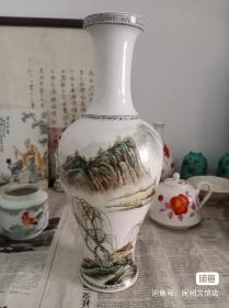 珠山八友瓷器花瓶，瓷画大师田鹤仙瓷器真品。议价。