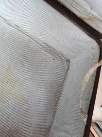 老皮龙凤牌大手提箱77*55*23厘米的，重
.如图