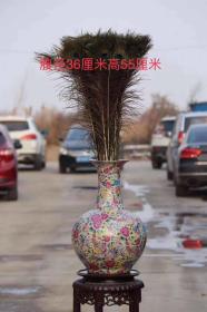8_珐琅彩百花不落地赏瓶，画工精细 胎质细腻 釉色温润，腹径36厘米，高55厘米