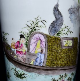 清雍正粉彩鱼家乐纹梅瓶尺寸38*16厘米
