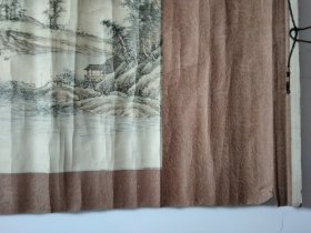 约七八十年代绢本山水横幅，画工细腻！