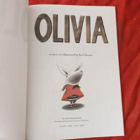 Olivia (Classic Board Book)  奥利薇