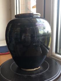 辽金时期定窑黑釉罐（完整），高19厘米、径16厘米