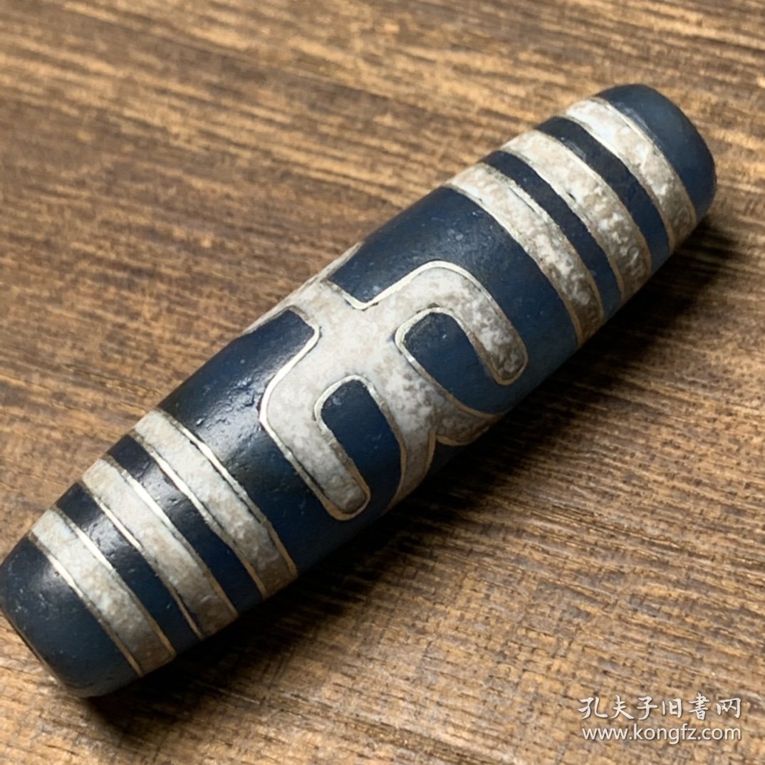 风化蓝玉髓老玛瑙镶嵌银丝贵人天珠 尺寸:约13×48mm