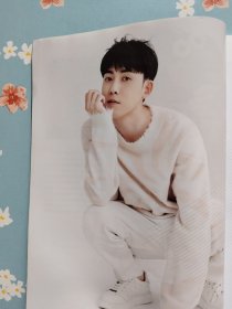 张睿专访之《大众电视》2022年10月1日（封面人物：张睿，包含崔宇植、金多美、张睿、喻恩泰、关晓彤、卜冠今、董思怡、徐梦洁、李庚希、李俊贤、陈晓、王一博、王劲松、郭晓婷、池昌旭、崔秀英、王千源、谭卓、黄杨钿甜、艾米、韩雪、韩东君、郑业成、李兰迪、万茜、邓紫棋、费翔、田震、陈慧琳、王祖贤、山口百惠、虞书欣、王楚然、胡连馨、郭晓婷、丁笑滢精彩内页）