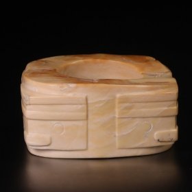 玉文化琮摆件：7.2*7.2*3.5cm重28克