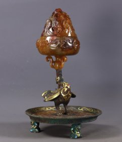 战汉时期铜错金银镶嵌和田玉熏炉高23.5厘米直径14.5厘米重1048克