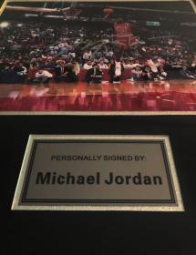【保真】篮球飞人乔丹亲笔签名88年扣篮大赛10寸大照片 （附官方证书）UPPER DECK正版 ，NBA防伪标签 jordan