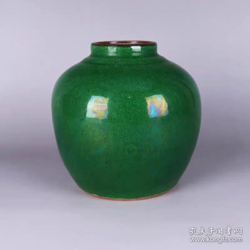 清翡翠绿釉罐