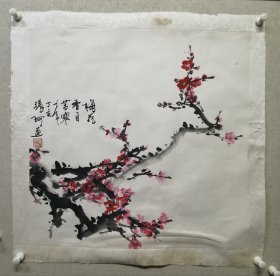张珂，河南省新郑人，郑州大学文学院毕业。现任河南省书协会员，河南省美协会员，十三岁曾获新郑市少年书法比赛金奖，十六岁就拜入著名书画大师唐玉润门下，多年来身追手摩，潜心研习，深得唐老神韵。唐老师爱称其为“关门弟子”。尺寸68X68