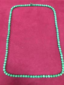 天然翡翠阳绿珠串，108颗珠子➕1颗葫芦塔，单颗珠子直径达12mm，品佳，具体看图，6000包邮。