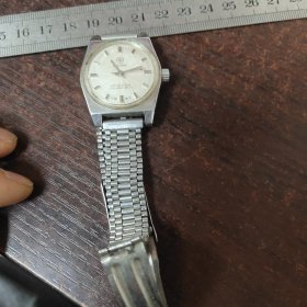 武汉牌17传机械表/要洗油