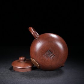 品名：葫芦（文革壶）底款：徐汉棠