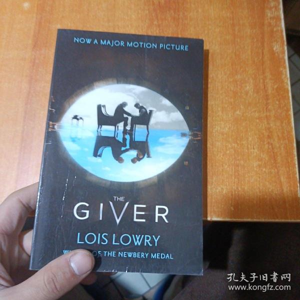 The Giver Quartet — The Giver   Film Tie-In Edition    记忆传授人  