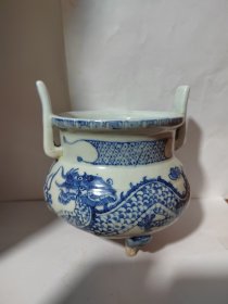 青花管帽炉