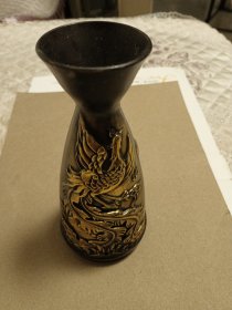少见的精美浮雕，铜鎏金龙鳯图酒壶。品相完好如图按图发货