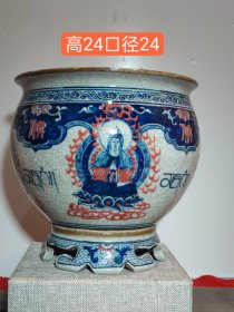 清代粉彩开片手绘四面佛香炉一套，器型规整，画工精细，磨损自然，品相如图