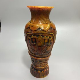 仿蜜蜡回纹花瓶摆件 尺寸如图