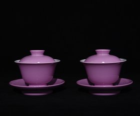 清雍正年制桃粉釉盖碗，10.5×10.3厘米