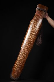 木胎大漆描金七弦古琴 长120cm 宽18.5cm 高9cm 重2385克 。。