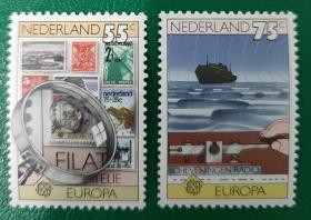 荷兰邮票1979年欧罗巴-邮电史-电报 票中票 放大镜 2全新