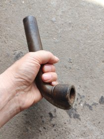 重达八两的清代铜烟锅