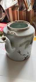 瓷茶壶