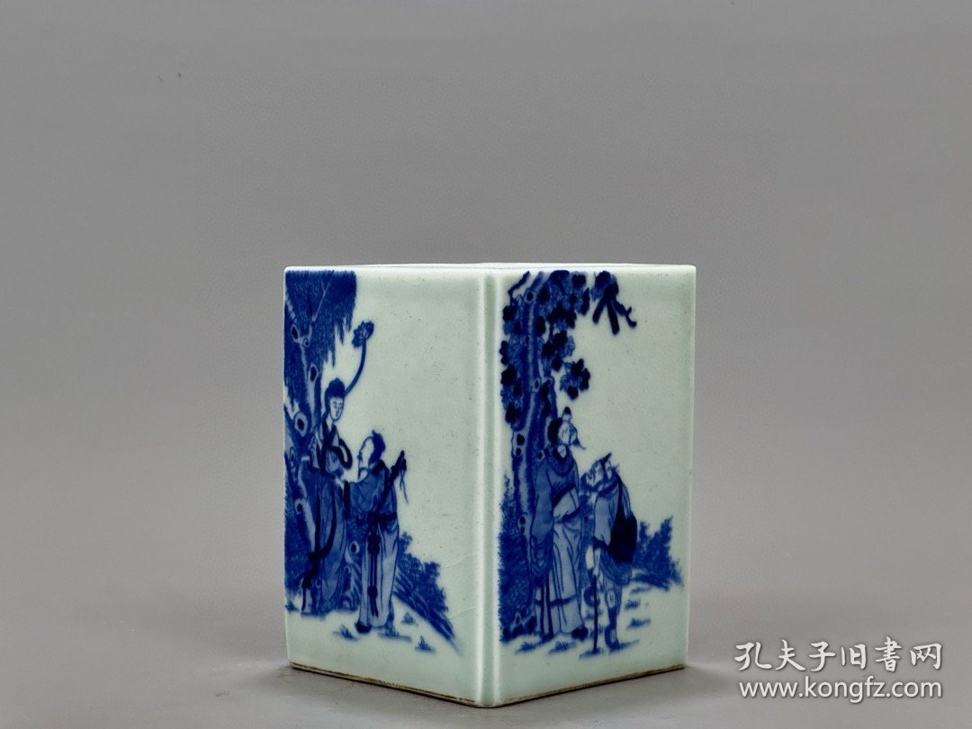 点击查看原图 清乾隆青花八仙人物纹笔筒13.3/10厘米