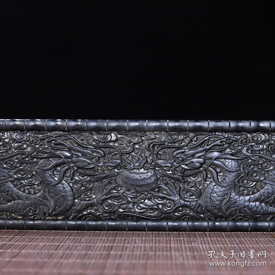 黑檀木雕刻双龙戏珠画盒，长37厘米宽6.5厘米高5.5厘米，重530克