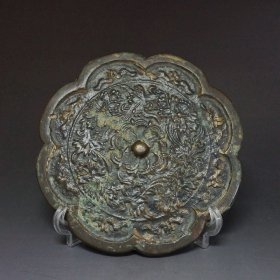 旧藏花卉纹铜镜