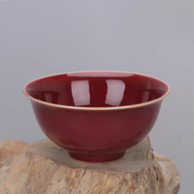 建国瓷霁红釉碗