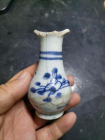 明代青花瓶