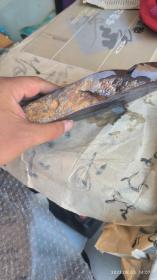 有冻岩端砚(冻很大,有金钱活眼。看着像恐龙的头,又像条鱼。反面亦像鱼)