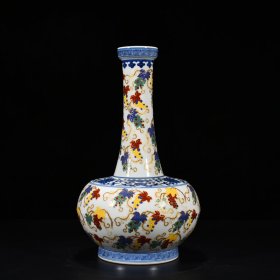 清雍正粉彩描金多子葡萄纹赏瓶 32*19厘米